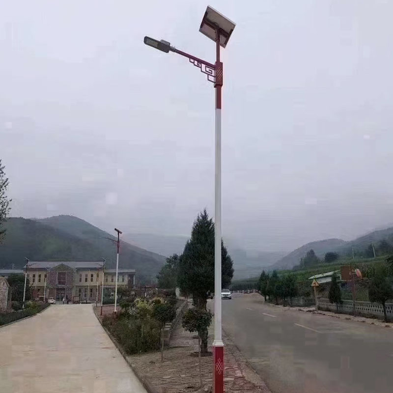 嘉峪关车站太阳能路灯生产厂家